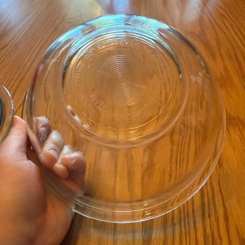Set of 2 Vintage Clear Glass Pyrex Mixing Bowls